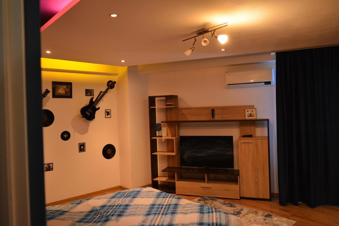 M@D Music Apartment Timișoara Zewnętrze zdjęcie